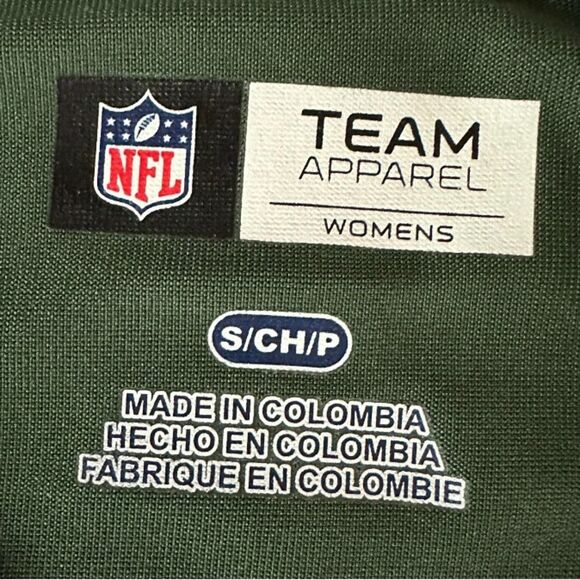 Green Bay Packers NFL Apparel Womens Jersey Green w Gold Sparkly Logo Sz Small. - Picture 4 of 6